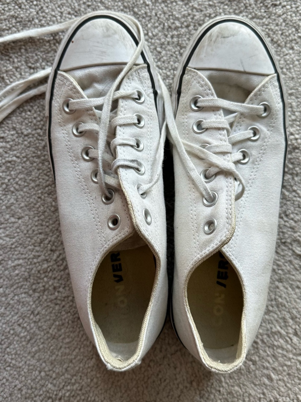 Converse Chuck Taylor All Star Low Top White Platform Lace-Up Sneakers - Women - Picture 5 of 8